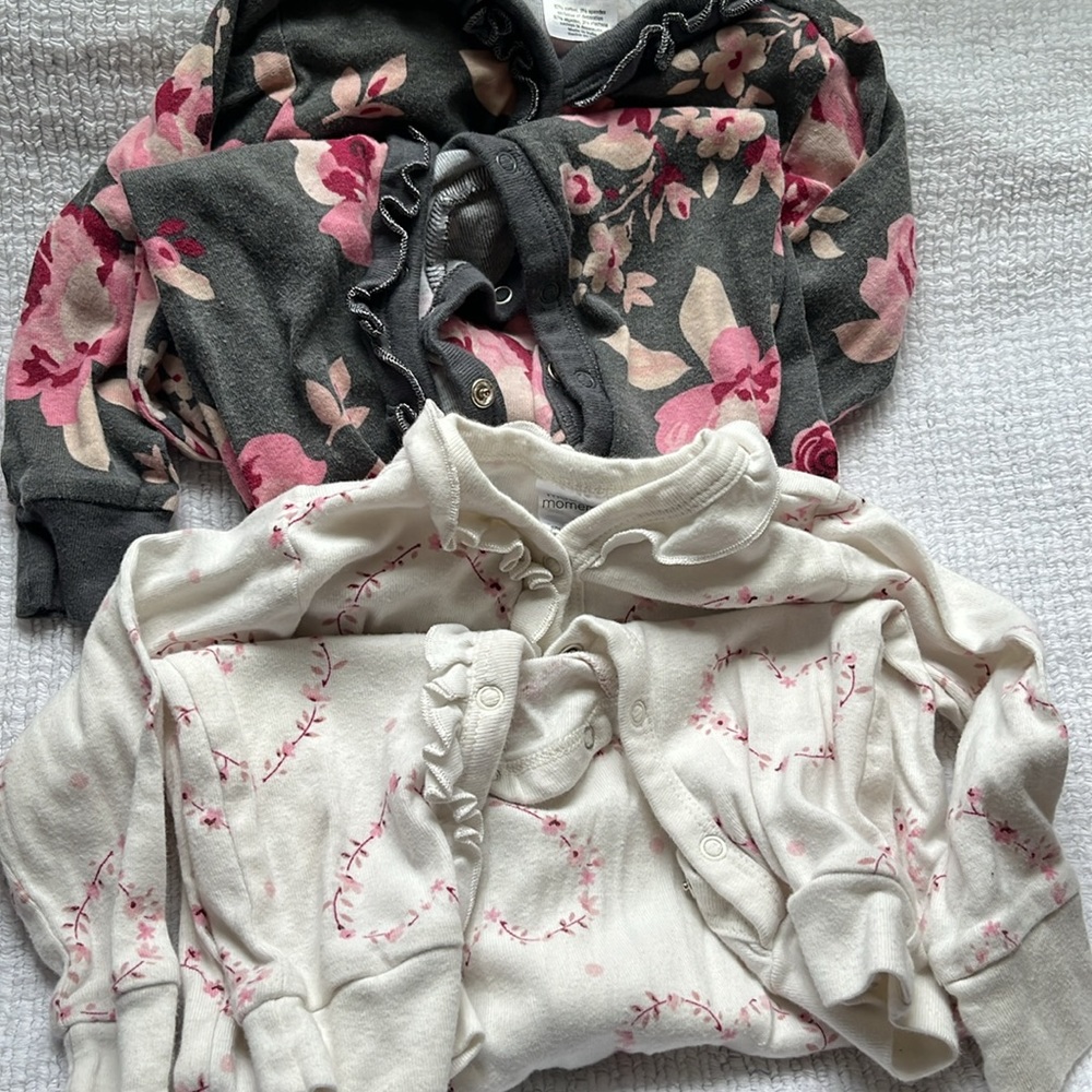 Footless pjs - Picture 3 of 3